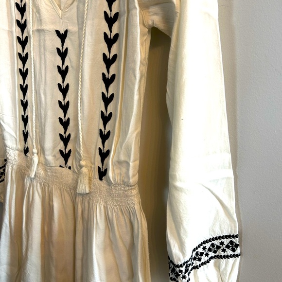 Dynamite bohemian dress! ✌️ - Picture 2 of 3